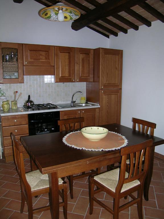 Agriturismo Podere Ossaia 코르토나 객실 사진